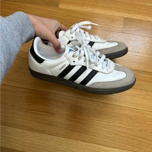 Adidas Sambas